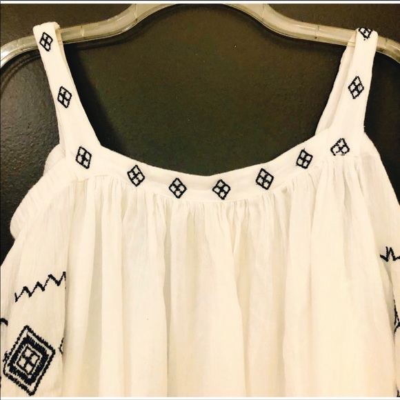 Japna boho off the shoulder embroidered blouse - Picture 4 of 9